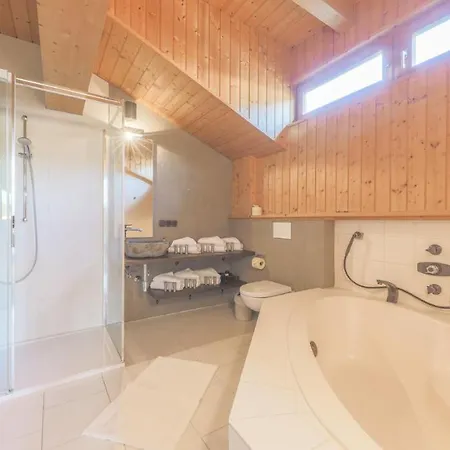 Chalet Lindau Fieberbrunn - By One Villas Exterior photo
